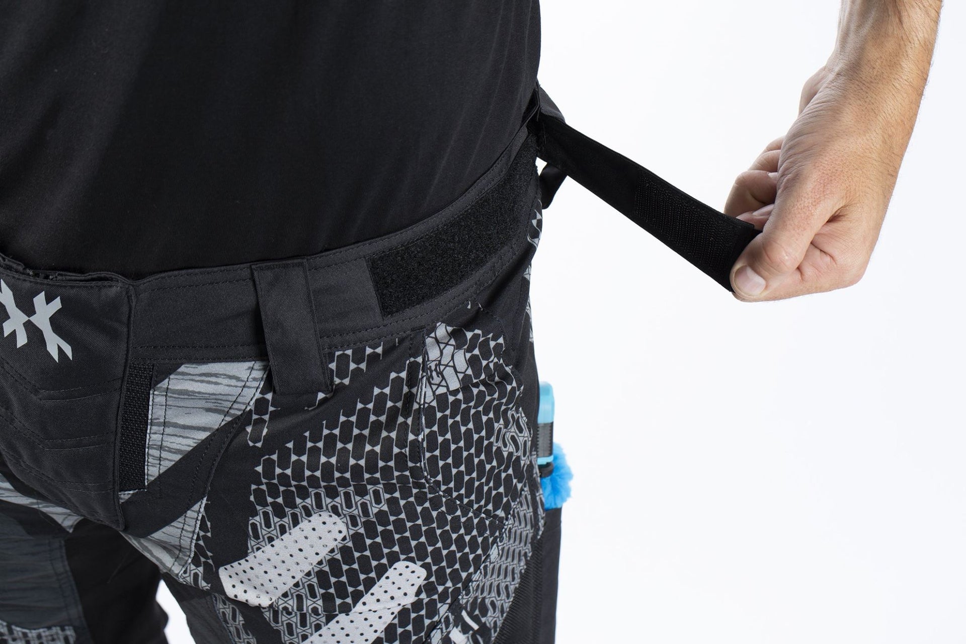 Freeline-JoggerV2-HKArmy-PaintballPant-Graphite-Strap_S43HKO2QFX87.jpg