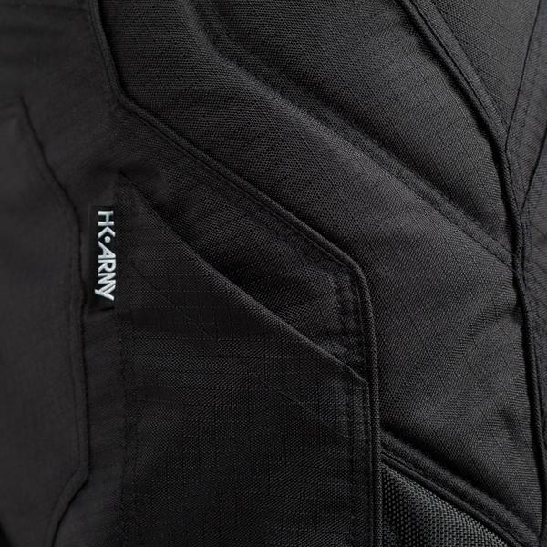 HK_HSTL_Pants_Back_Detail_01_grande_RK14RJ8SS71Q.jpg